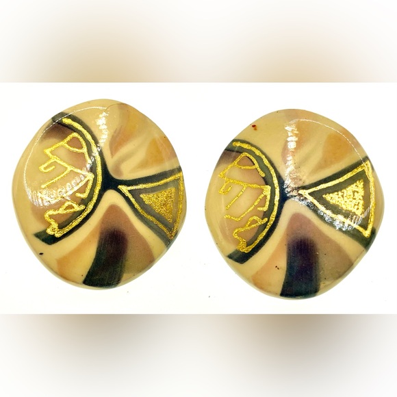 Vintage Jewelry - Vintage Porcelain Painted Oval Clip On Earrings Abstract Design